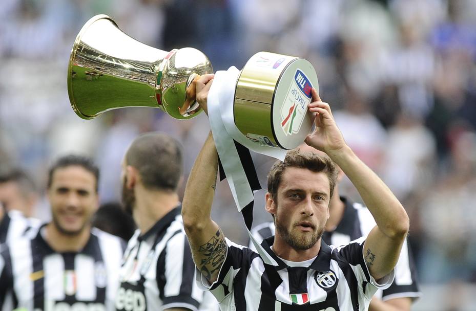 Marchisio, assente in finale, si gode comunque la Coppa Italia. Reuters